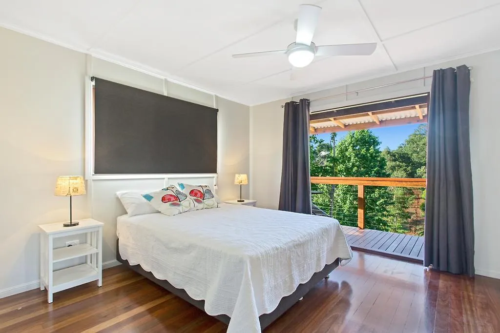 Polehouse Lodge Flaxton Australia