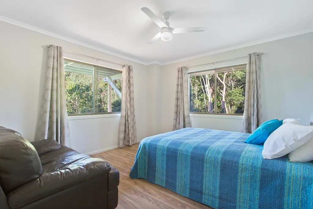 Polehouse Lodge Flaxton Australia
